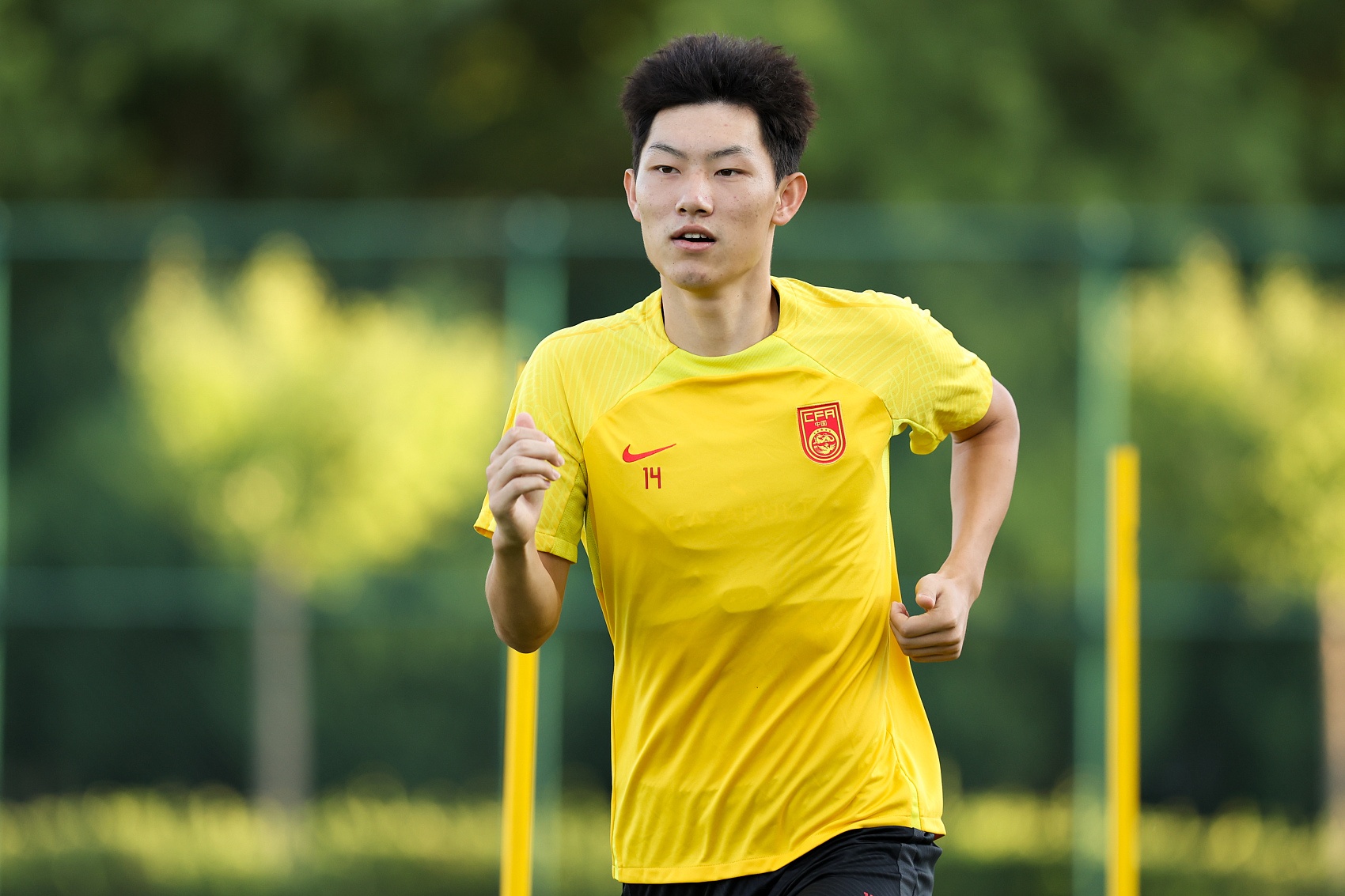 魯媒：泰山隊(duì)抵達(dá)梅州五外援齊整，四名國腳可出戰(zhàn)史松宸隨隊(duì)